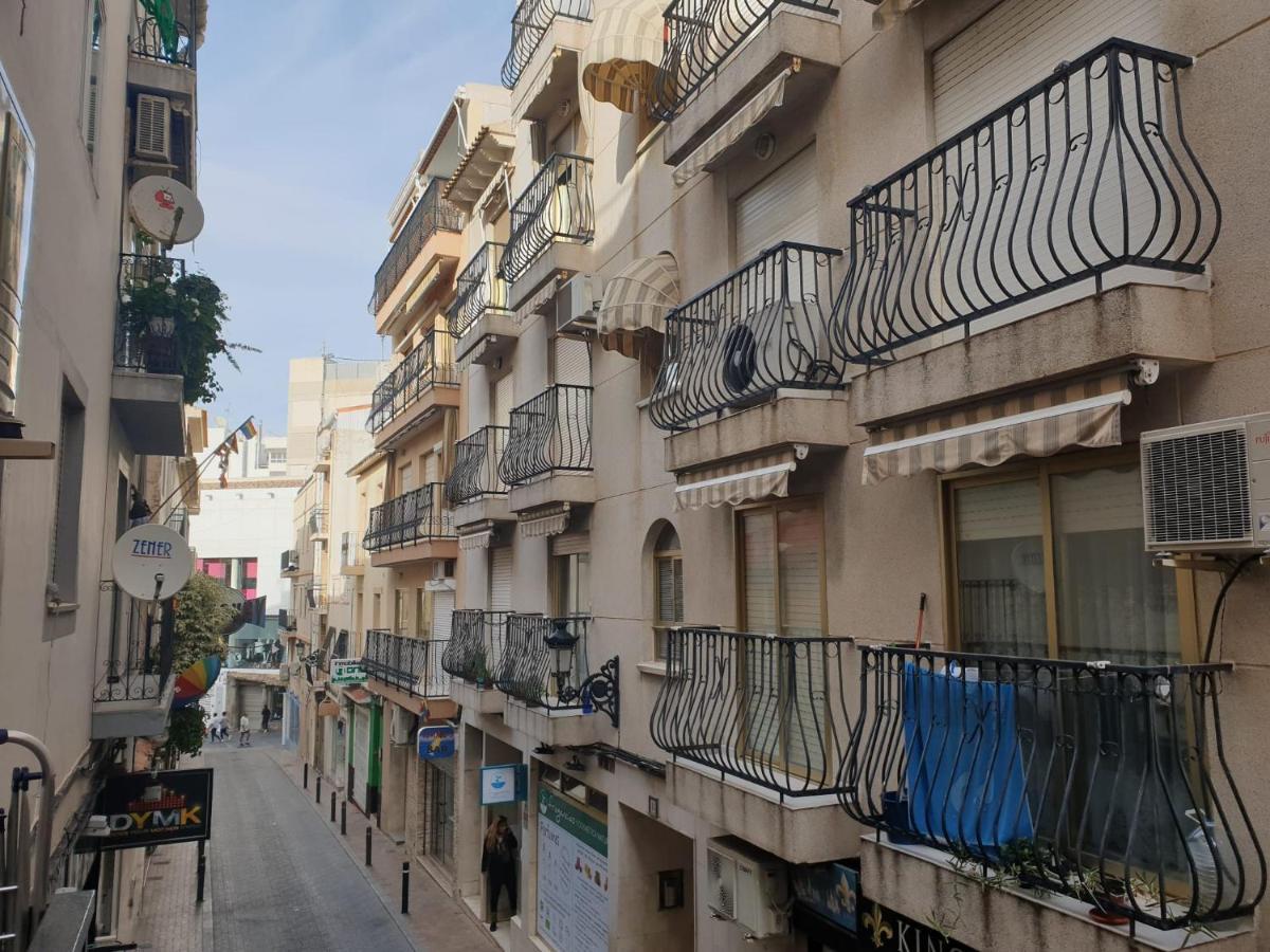Apartamento Delux Benidorm Apartment Ngoại thất bức ảnh